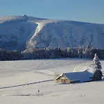 La Petite Perle Nyaraló *